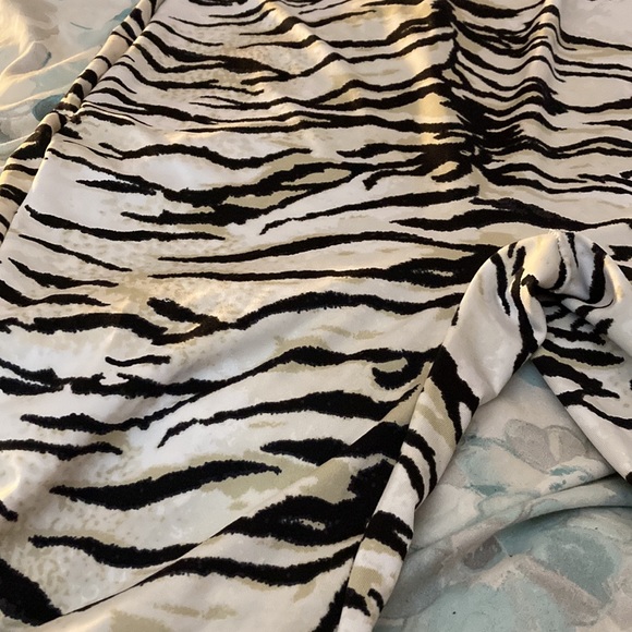 Fashion nova romper - Picture 5 of 9